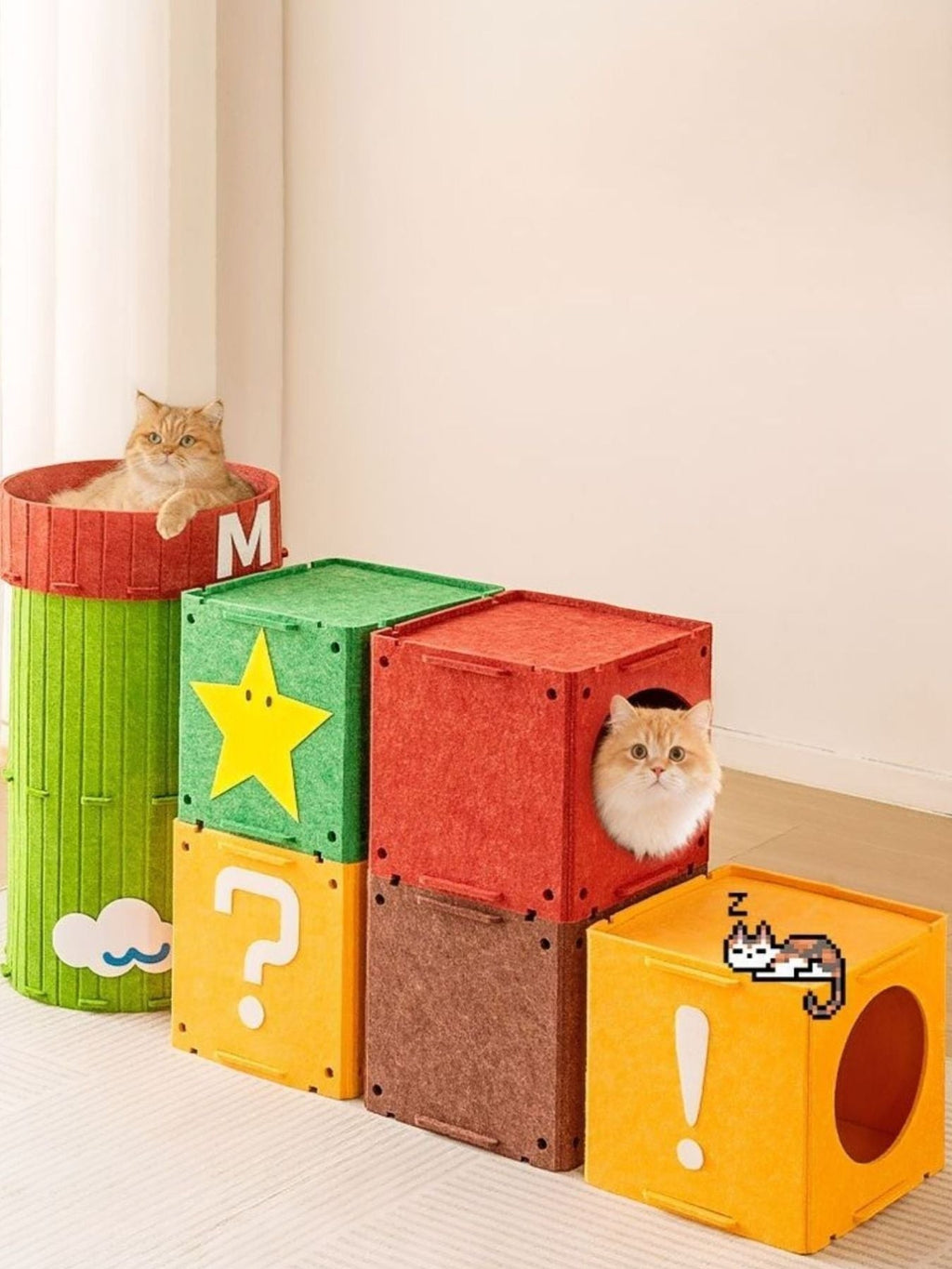Little Pets Club modular felt cat cubes and tower in red, green, yellow, and brown, with cats playing inside.