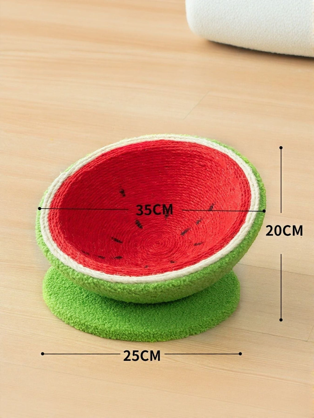 little pets club Watermelon shaped cat scratching post nest, red interior, green exterior, sisal material