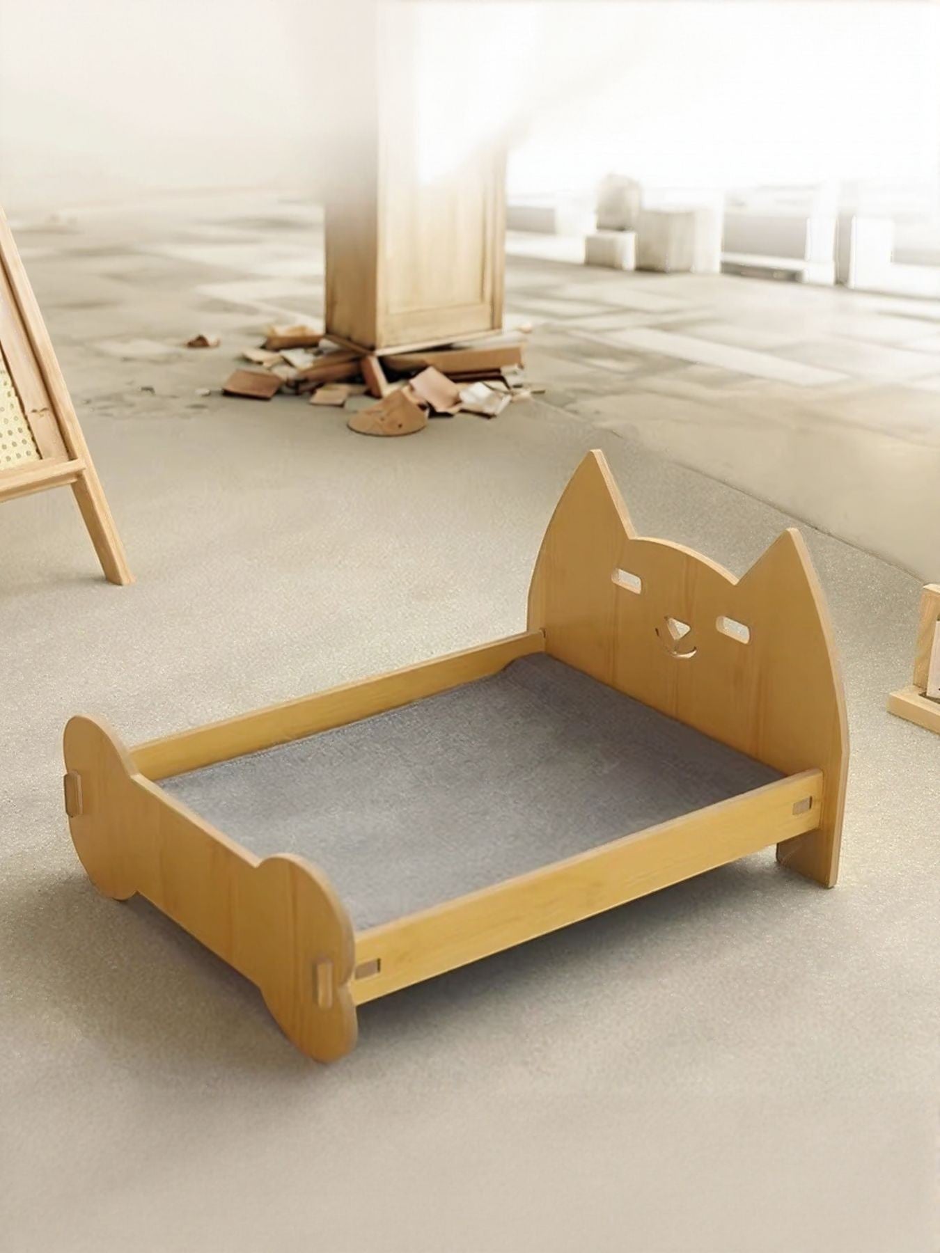Little Pets Club wooden pet bed with grey cushion and cat-shaped headboard
