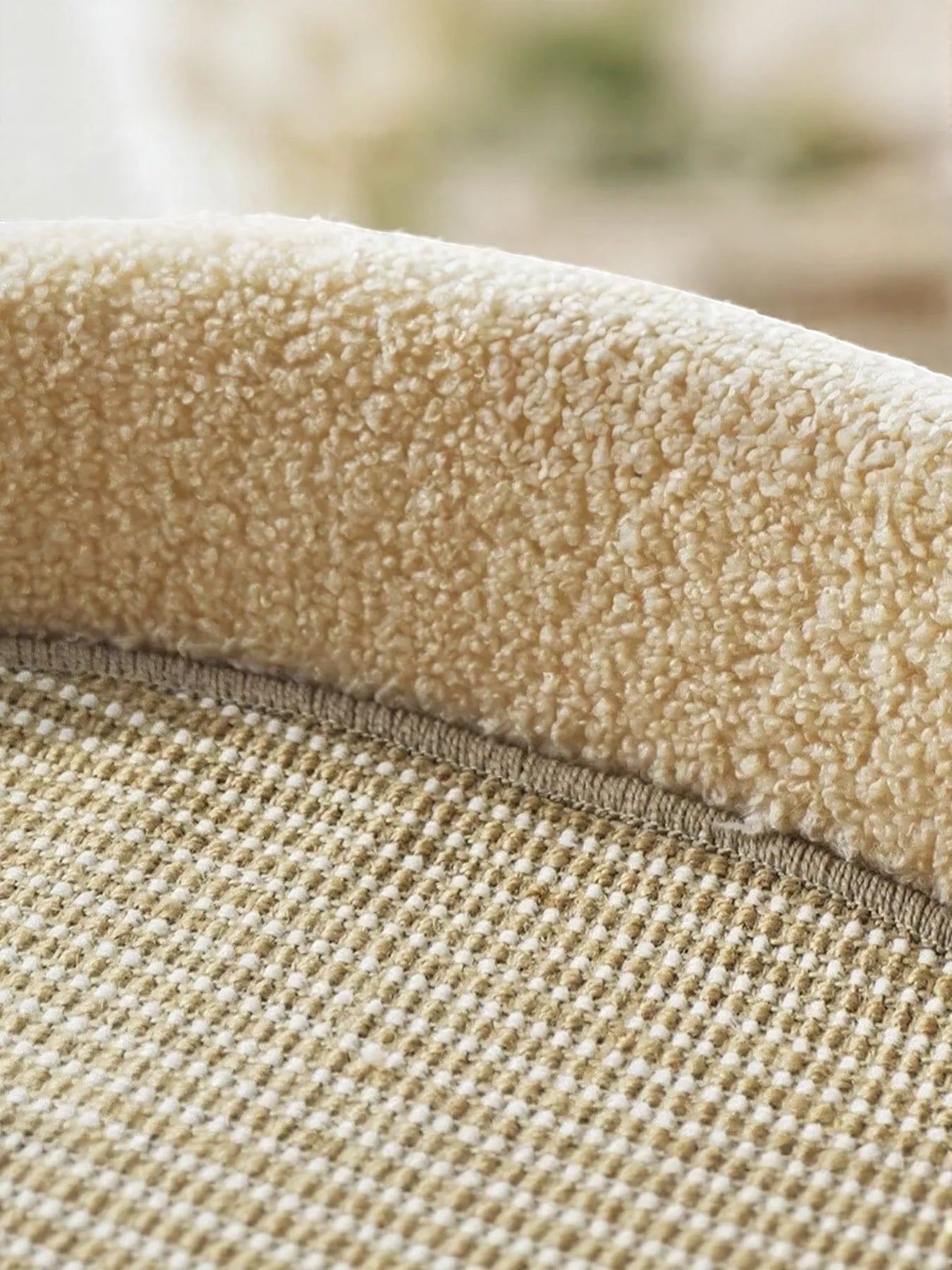 little pets club tan woven sisal cat lounge bed with cozy sherpa lining