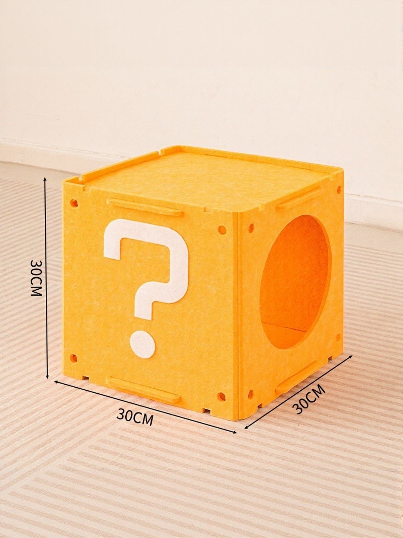 Little Pets Club yellow felt modular cat cube with question mark design and circular entrance, 30cm cube.
